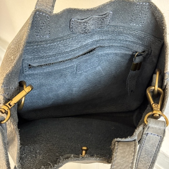 MADEWELL Small Transport Tote Crossbody Gray Leather O/S - Picture 6 of 9